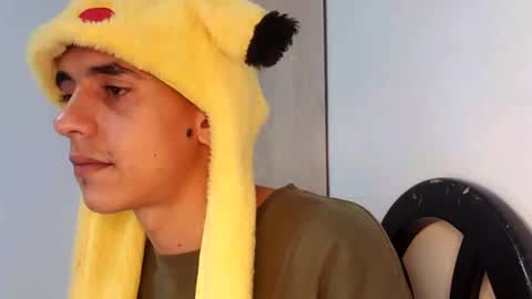 Andres online show from 02-15-25, 01:10