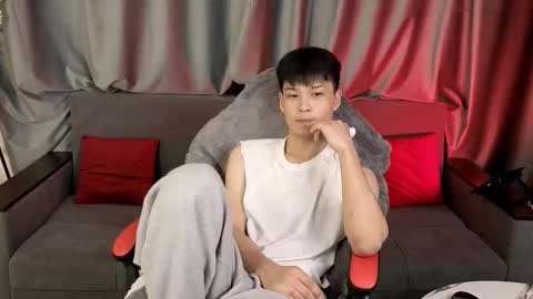 Elvin online show from 02-16-26, 01:18