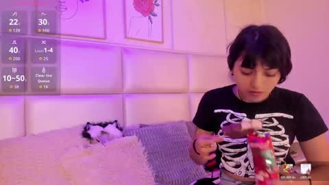 xara_u online show from 04-21-26, 08:01