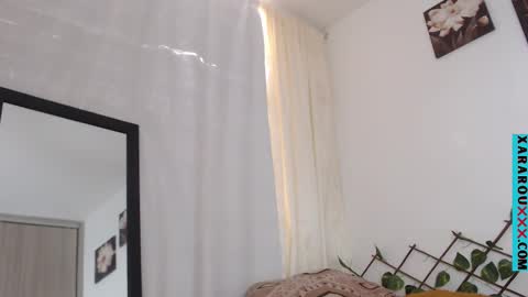       S A R A      100K followers online show from 02-28-25, 09:12