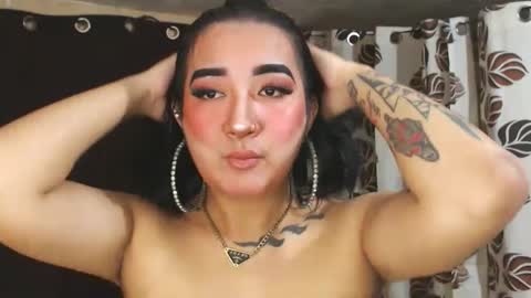 Nira   NOT INTO CHEAP GUYS  online show from 01-12-25, 06:59