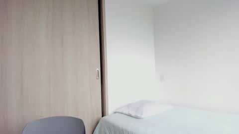 Xavier online show from 01-22-25, 04:44