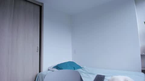 Xavier online show from 02-17-25, 10:47