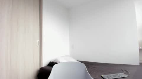 Xavier online show from 02-28-25, 07:46