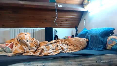xavmari online show from 06-16-26, 11:51