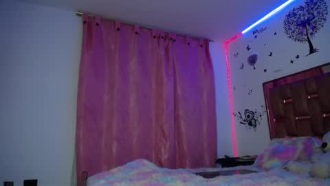 xayu online show from 12-27-24, 01:22