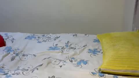 Snapshot of xeenah chatting on 05-24-26, 08:25 xeenah online show from 05-24-26, 08:25