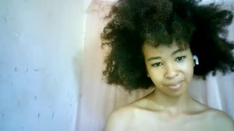 xenna610827 online show from 02-13-25, 08:06