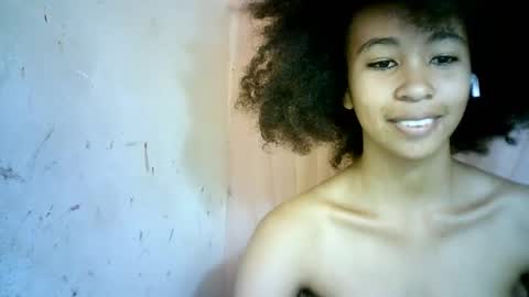 xenna610827 online show from 02-17-25, 11:23