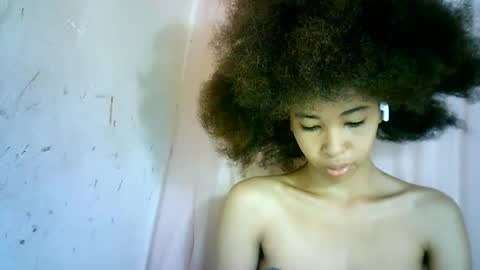 xenna610827 online show from 02-18-25, 06:15