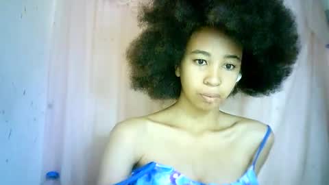 xenna610827 online show from 03-07-25, 08:13