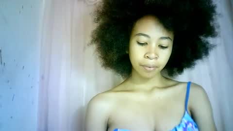 xenna610827 online show from 03-08-25, 08:11