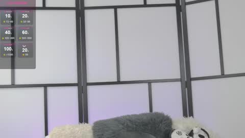 Snapshot of xenomy chatting on 01-21-25, 05:49 xenomy online show from 01-21-25, 05:49