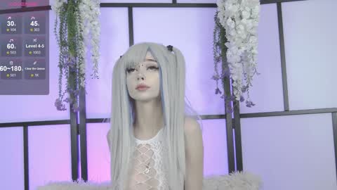 Snapshot of xenomy chatting on 03-10-25, 11:42 xenomy online show from 03-10-25, 11:42