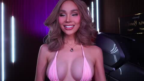 Anne online show from 11-01-25, 03:52