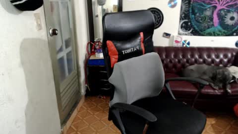 Xherry online show from 12-21-24, 09:15