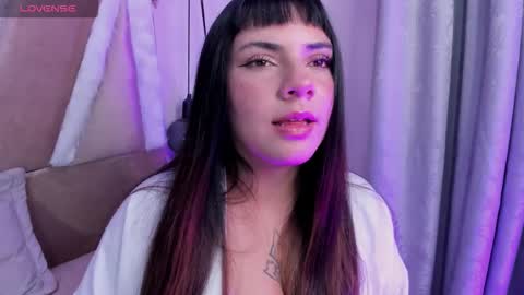 hinata  online show from 02-06-26, 12:48