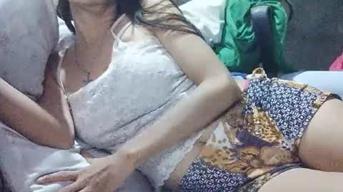 xhotskinny69x online show from 03-11-25, 07:25