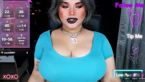 Snapshot of xhugeharleyselfsuckerx chatting on 10-16-25, 05:36 xHUGECOCKTILLCUMX online show from 10-16-25, 05:36
