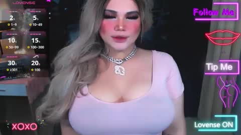 Snapshot of xhugeharleyselfsuckerx chatting on 11-05-25, 08:03 xHUGECOCKTILLCUMX online show from 11-05-25, 08:03