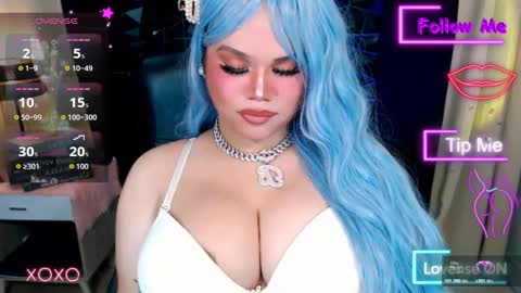 Snapshot of xhugeharleyselfsuckerx chatting on 11-15-25, 10:01 xHUGECOCKTILLCUMX online show from 11-15-25, 10:01