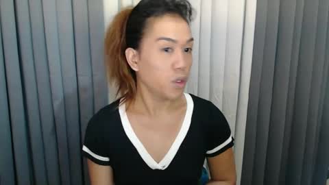 GWEN THOMPSON .......   online show from 12-14-24, 10:39