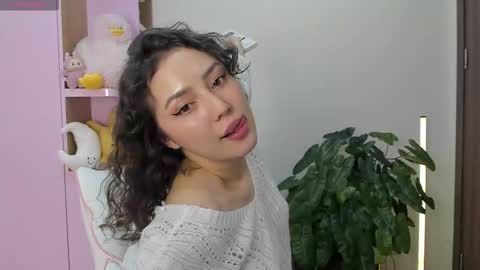 Xiao online show from 10-24-25, 02:02