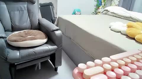 xiaoyu online show from 10-01-25, 01:39