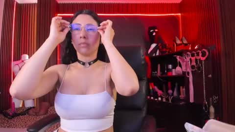 XiaQueen   I M online show from 09-17-25, 11:23