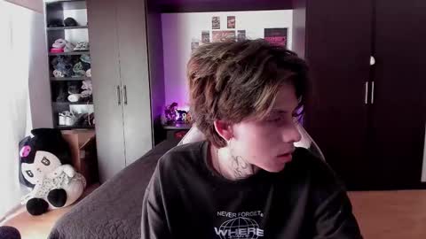 xIce Boy online show from 02-16-26, 02:02