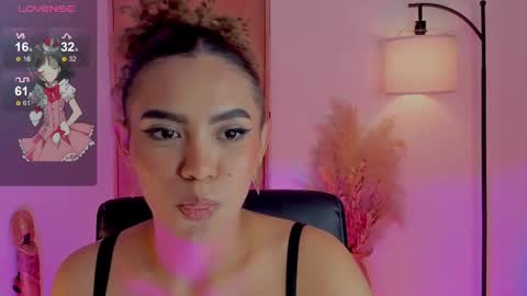 Snapshot of ximena_sotto1 chatting on 12-19-24, 01:50 camila online show from 12-19-24, 01:50