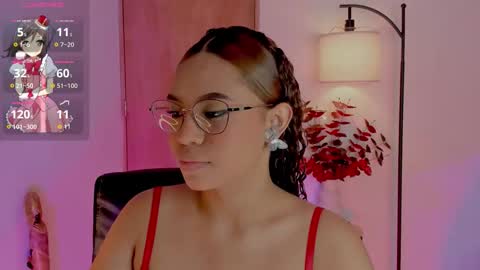 Snapshot of ximena_sotto1 chatting on 09-27-25, 09:09 camila online show from 09-27-25, 09:09