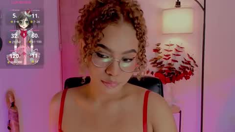 Snapshot of ximena_sotto1 chatting on 10-20-25, 08:31 camila online show from 10-20-25, 08:31