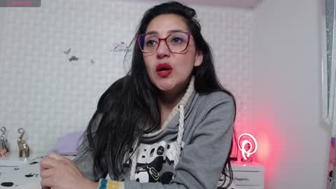 Snapshot of ximenaa_suarez chatting on 01-21-25, 03:15 ximena suarez online show from 01-21-25, 03:15