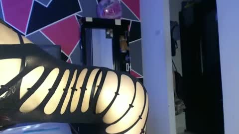 Snapshot of ximenaa_suarez chatting on 09-22-25, 12:40 ximena suarez online show from 09-22-25, 12:40