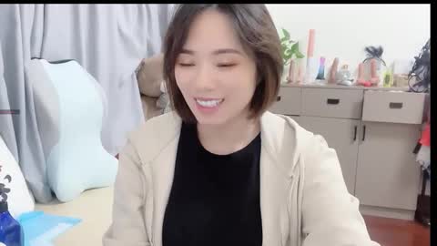 xinbao799322 online show from 11-01-25, 07:43