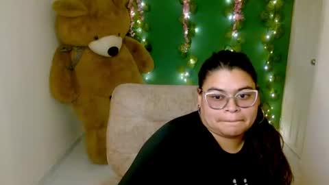 xiomara438473 online show from 07-07-26, 07:29