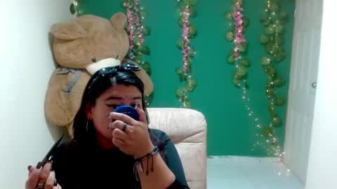 xiomara438473 online show from 07-08-26, 08:02