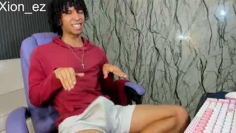 Snapshot of xion_ez chatting on 06-08-26, 08:53 xion_ez online show from 06-08-26, 08:53