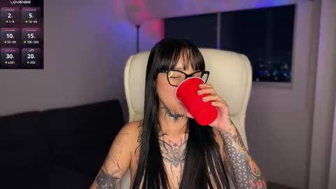 xisisxx online show from 12-02-25, 01:44