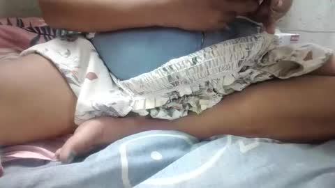 xjuicytits online show from 05-15-26, 11:34
