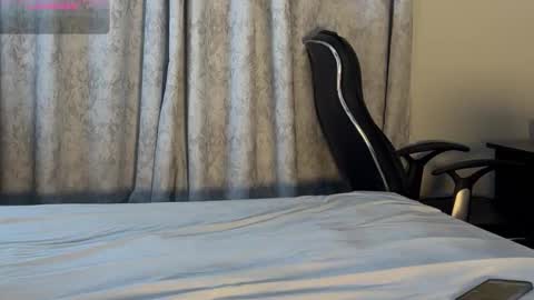 Jess xxxx jessblackthunder online show from 10-05-25, 07:50