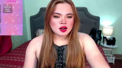 Snapshot of xkaytlyn_whitexx chatting on 01-17-25, 05:11 Seductive Kaylyn   online show from 01-17-25, 05:11