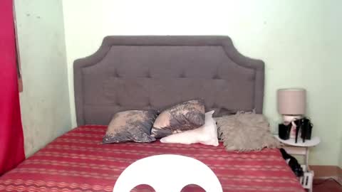 Snapshot of xkaytlyn_whitexx chatting on 02-21-25, 06:29 Seductive Kaylyn   online show from 02-21-25, 06:29