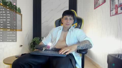      online show from 10-26-25, 12:33