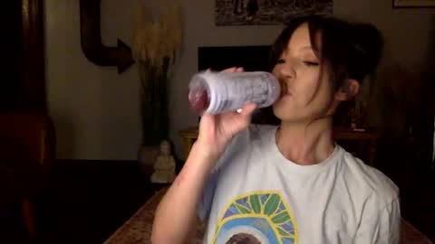 xLacyy online show from 12-18-24, 03:15