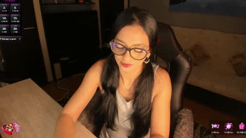 Snapshot of xlaracroftx chatting on 12-03-24, 09:56 Lara online show from 12-03-24, 09:56