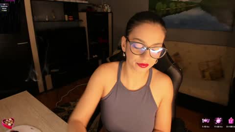 Snapshot of xlaracroftx chatting on 12-16-24, 10:13 Lara online show from 12-16-24, 10:13