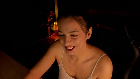 Lara online show from 04-27-26, 09:13