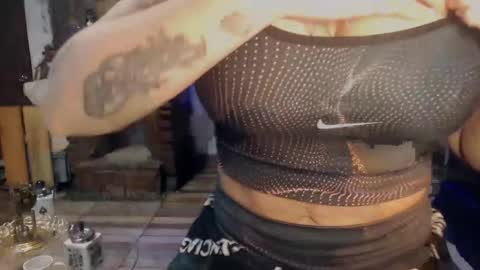 xlisbetx online show from 02-14-26, 08:00